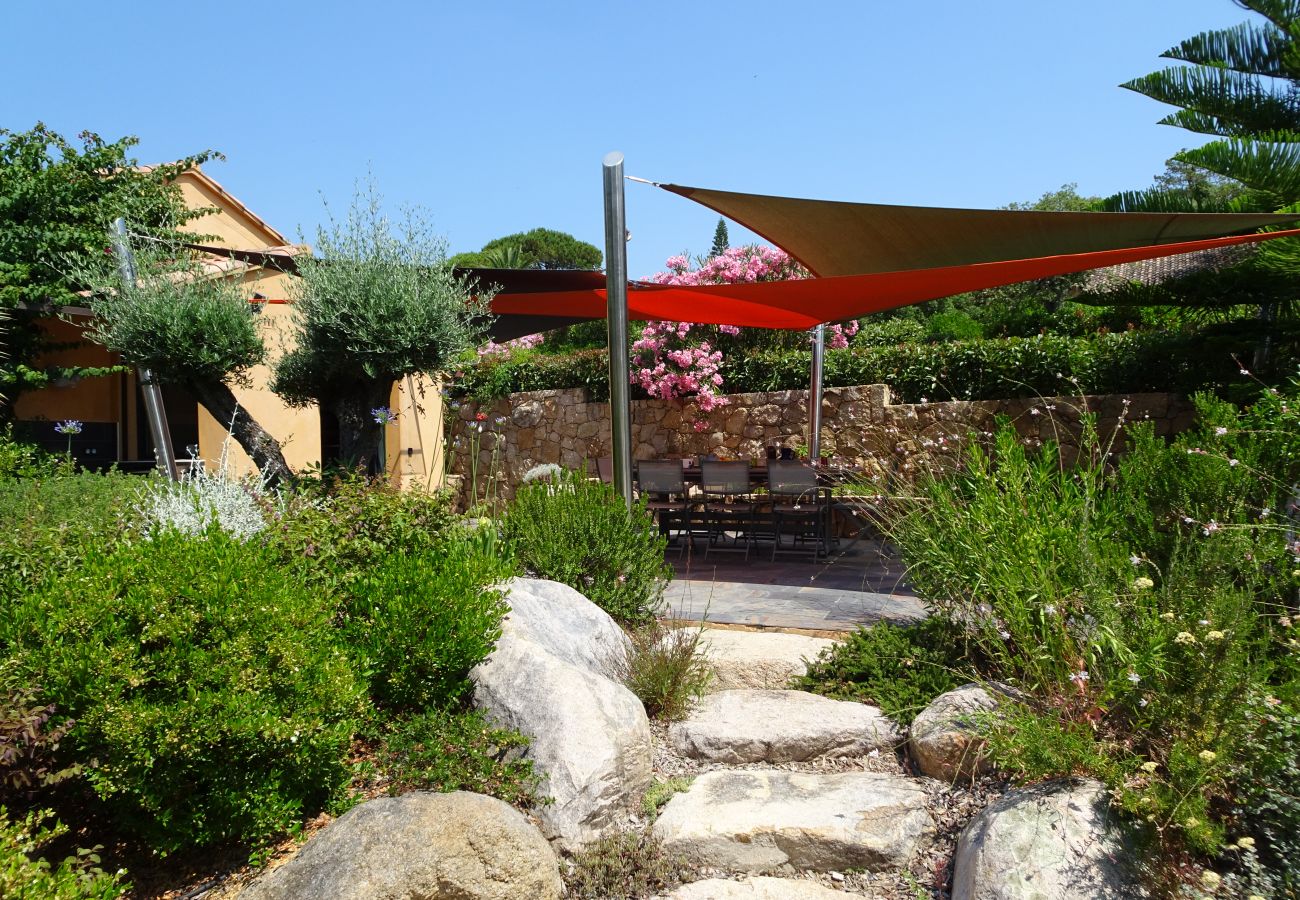 Villa in Pinarello - Les Voiles