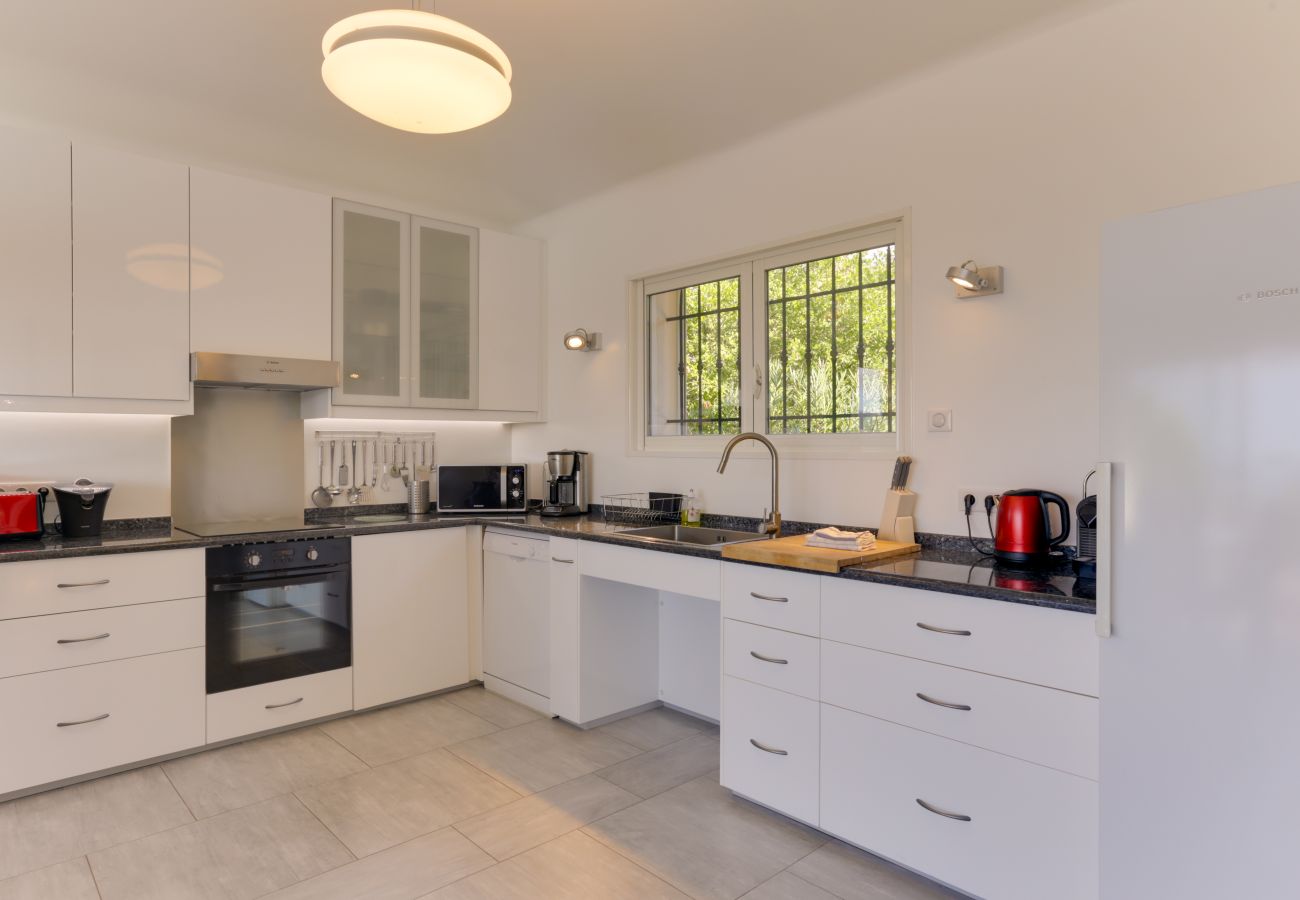 Villa in Sainte-Lucie de Porto-Vecchio - Padulaccia by Pinarello Villa Services