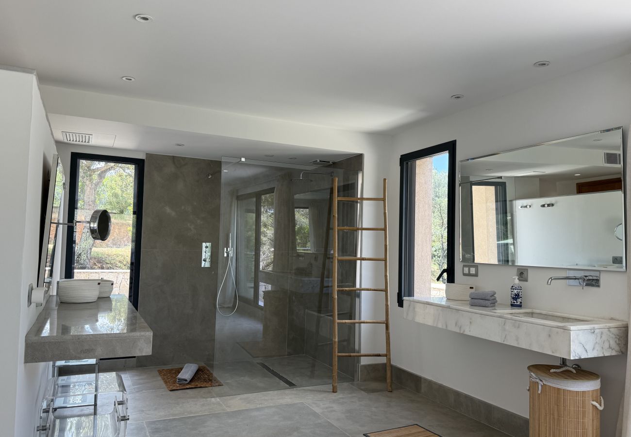 Villa in Pinarello - La Capicciola by Pinarello Villa Services