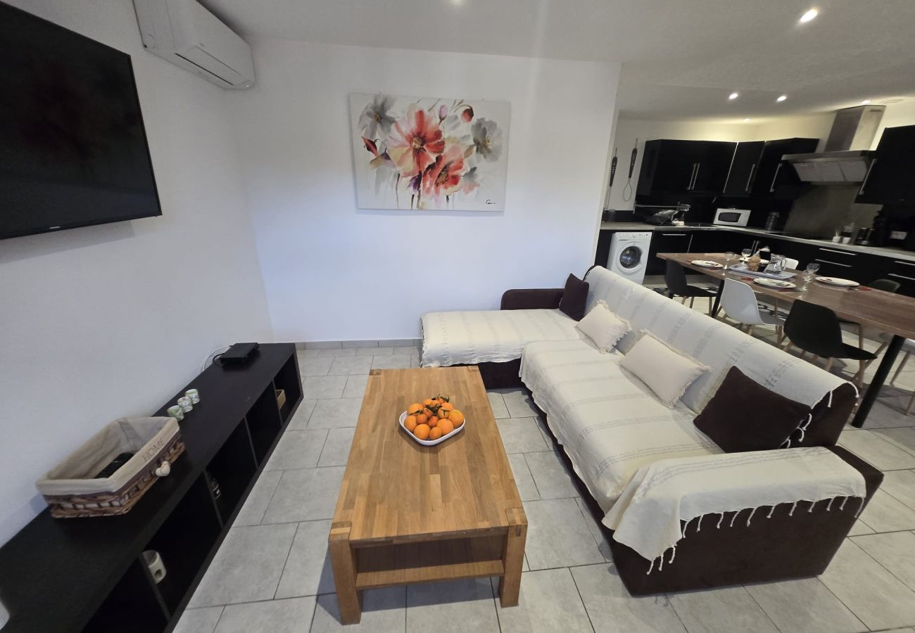 Terraced House in Sainte-Lucie de Porto-Vecchio - U Miu Sognu