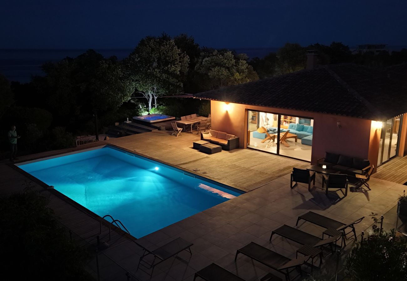 Villa in Sainte-Lucie de Porto-Vecchio - Les Hauts de la Testa