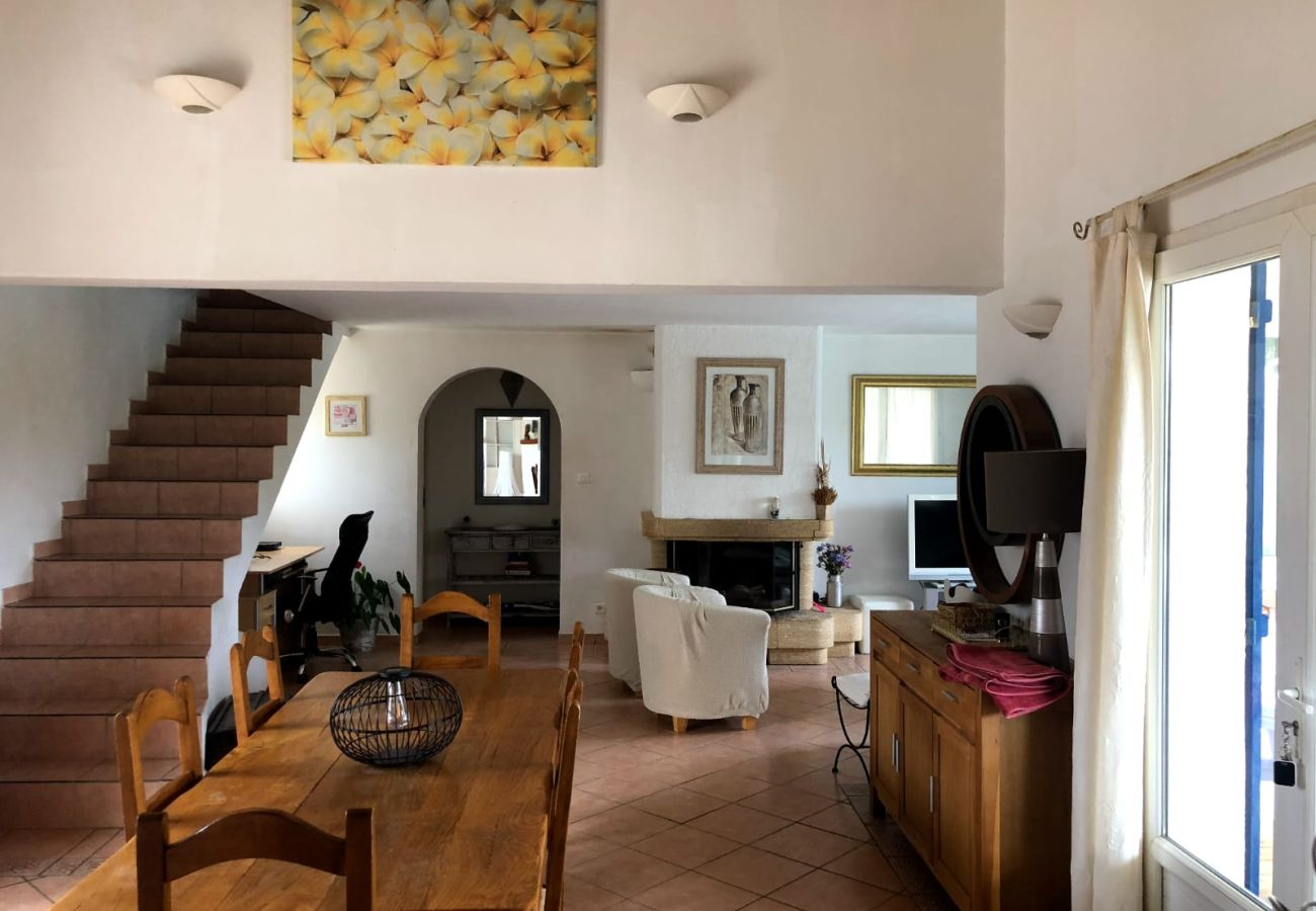 Villa in Sainte-Lucie de Porto-Vecchio - Vardiola by Pinarello Villa Services