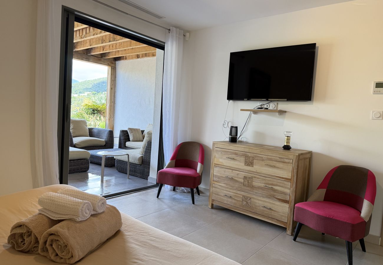Villa à Pinarello - Villa Kaki entre Pinarello et Saint Cyprien