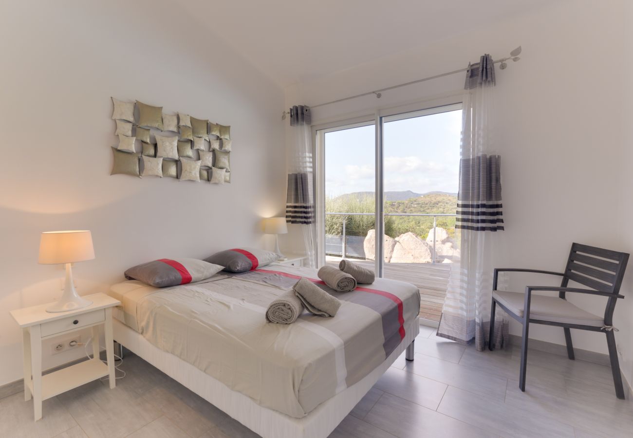 Villa à Sainte-Lucie de Porto-Vecchio - Padulaccia by Pinarello Villa Services