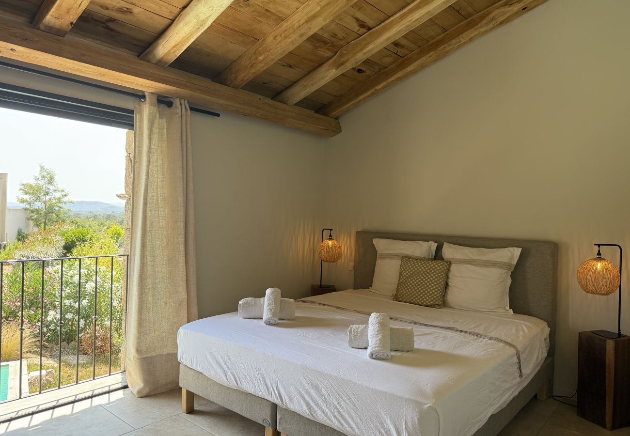 Villa à Sainte-Lucie de Porto-Vecchio - La Bergerie de Clia
