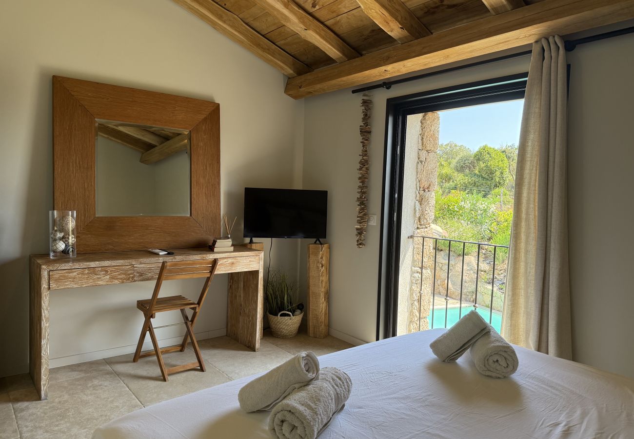 Villa à Sainte-Lucie de Porto-Vecchio - La Bergerie de Clia