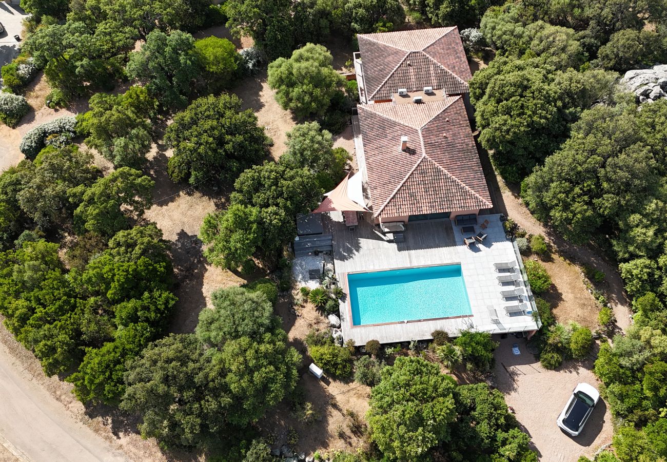 Villa à Sainte-Lucie de Porto-Vecchio - Les Hauts de la Testa
